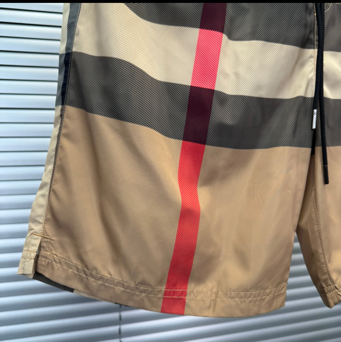 Short Burberry