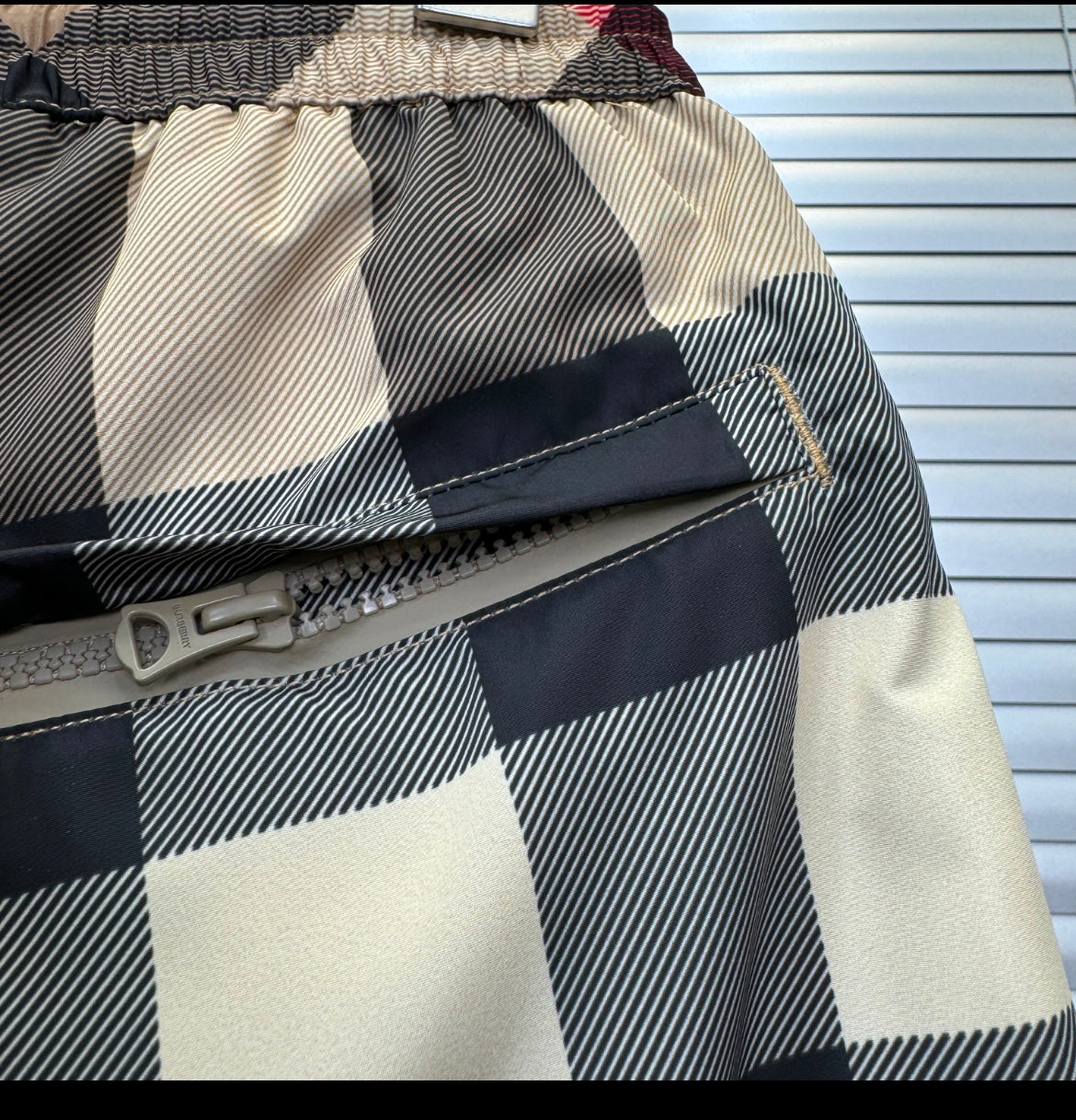 Short Burberry