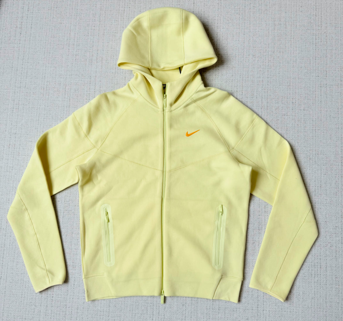 Nike nocta jaune
