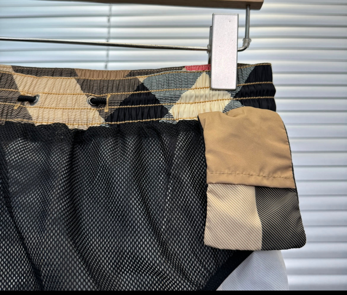Short Burberry