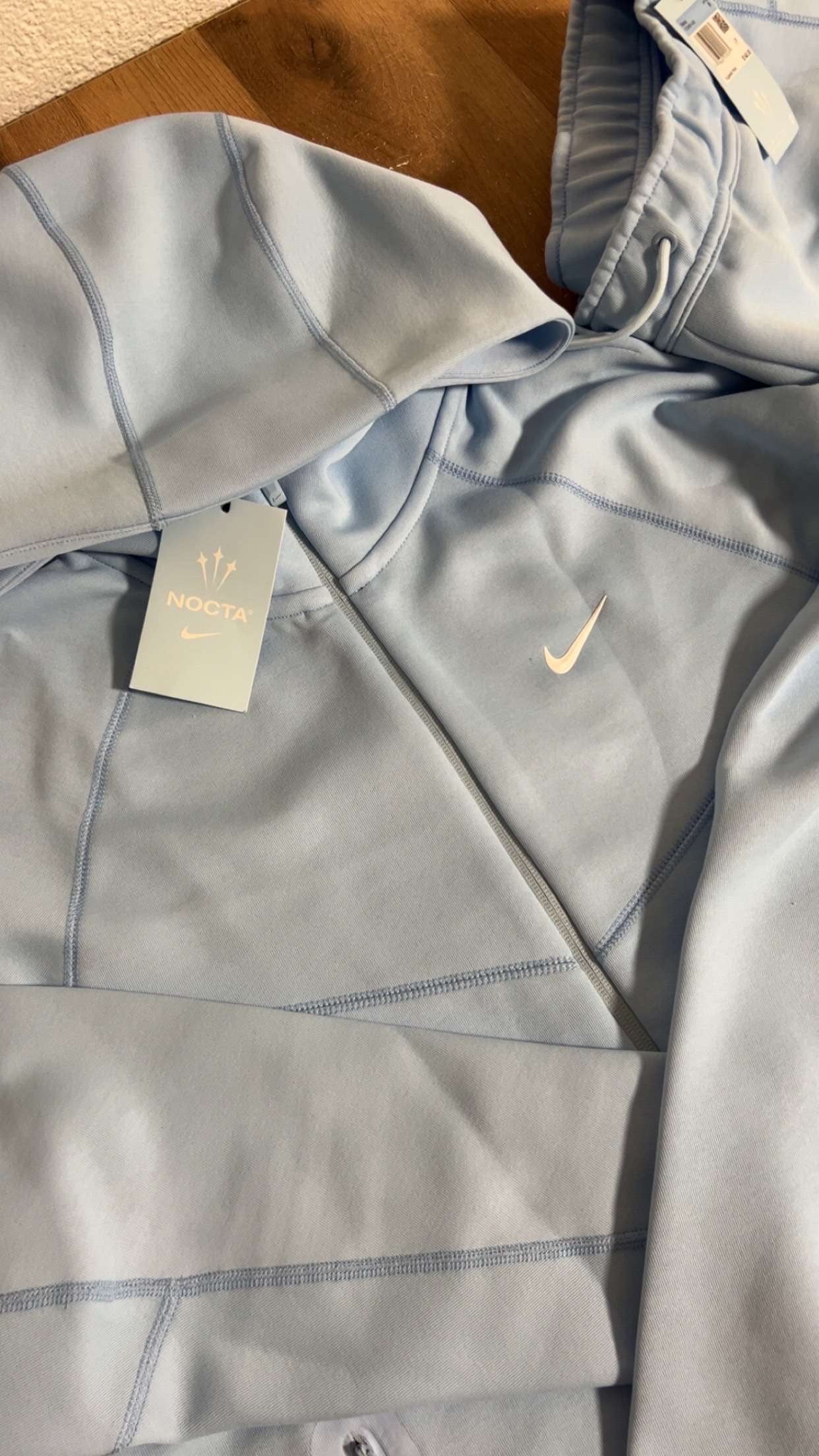 Ensemble Nike tech nocta bleu clair