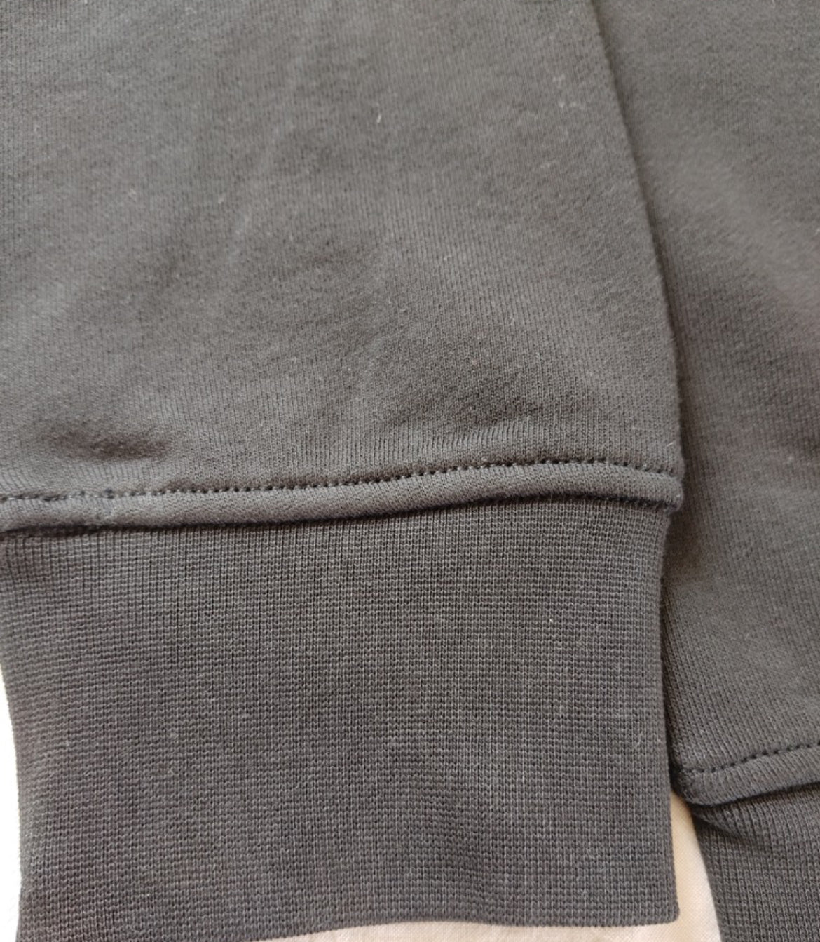 Pull stone island