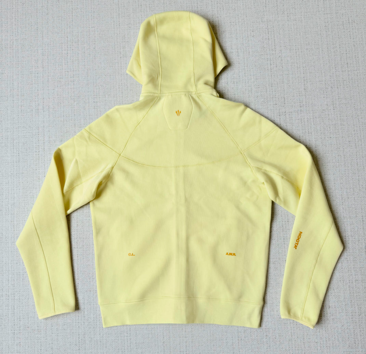 Nike nocta jaune